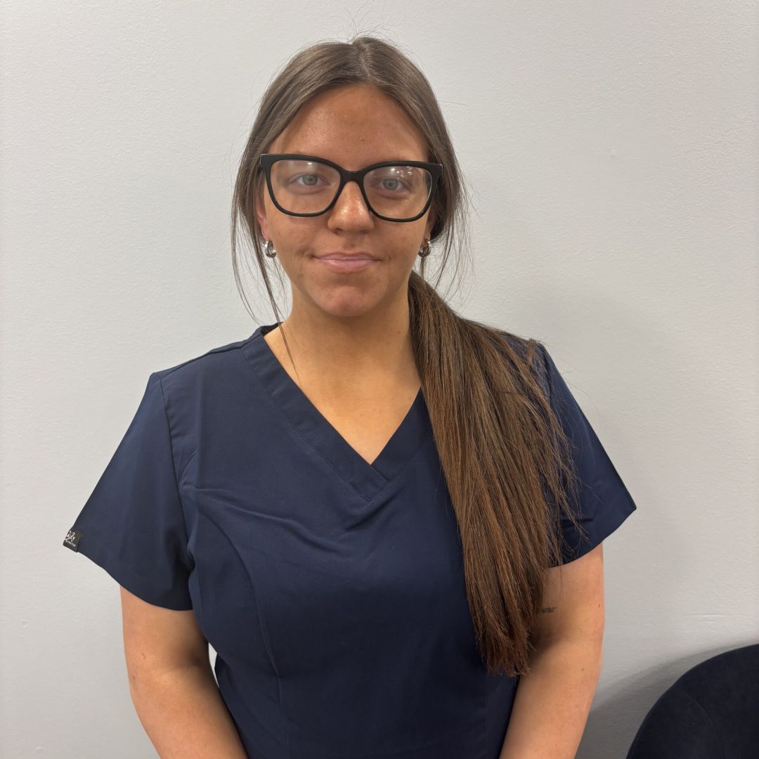 Oris Dental & Implant Studio Meet The Oris Dental & Implant Studio Team Trainee Dental Nurse Ellie Henderson